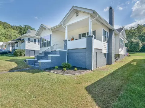 220 Alabama Avenue Erwin Tn 37650, Erwin, TN 37650 photo 1