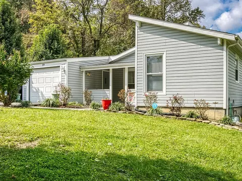 229 Edgefield Road Bristol Tn 37620, Bristol, TN 37620 photo 3