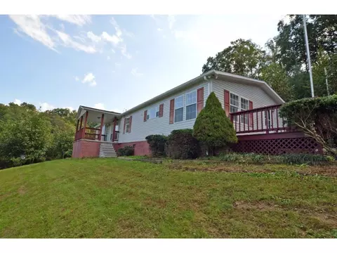 531 Piney Grove Road Hampton Tn 37658, Hampton, TN 37658 photo 4