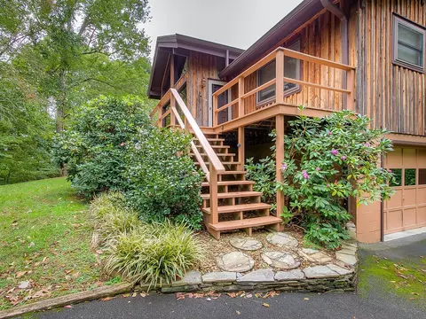 301 Hickory Hill Erwin Tn 37650, Erwin, TN 37650 photo 3