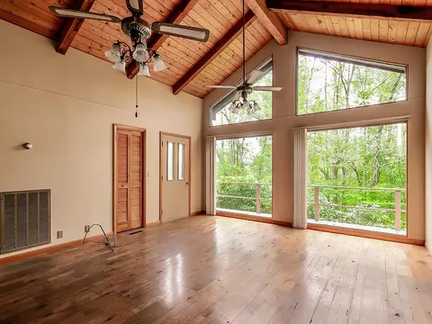 301 Hickory Hill Erwin Tn 37650, Erwin, TN 37650 photo 7