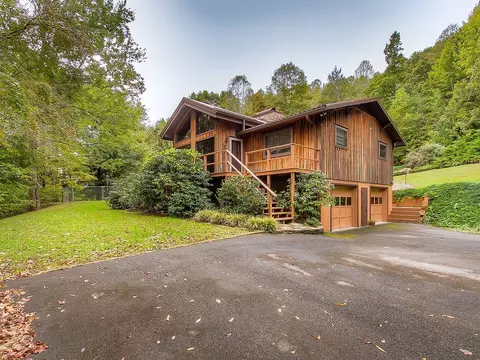 301 Hickory Hill Erwin Tn 37650, Erwin, TN 37650 photo 2