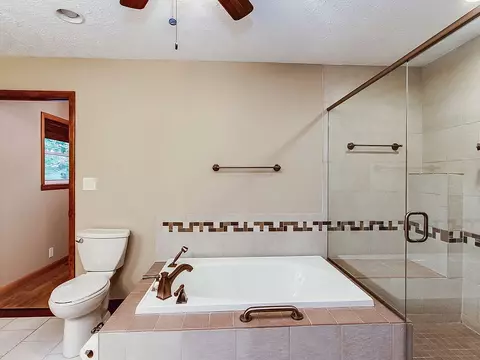 301 Hickory Hill Erwin Tn 37650, Erwin, TN 37650 photo 18