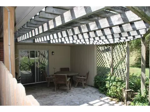 211 Forest Drive Bristol Tn 37620, Bristol, TN 37620 photo 2