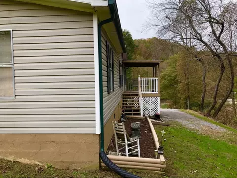 13403 Grayson Road Coeburn Va 24230, Coeburn, VA 24230 photo 5