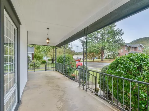 313 Ohio Avenue Erwin Tn 37650, Erwin, TN 37650 photo 5