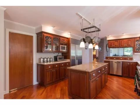 213 Maple Tree Drive Bristol Tn 37620, Bristol, TN 37620 photo 7