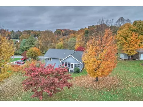 144 Springbrook Drive Unicoi Tn 37692, Unicoi, TN 37692 photo 28