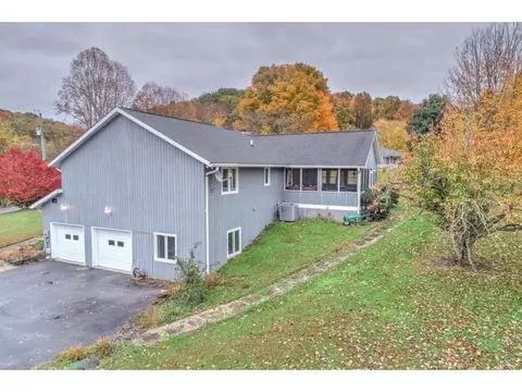 144 Springbrook Drive Unicoi Tn 37692, Unicoi, TN 37692 photo 4