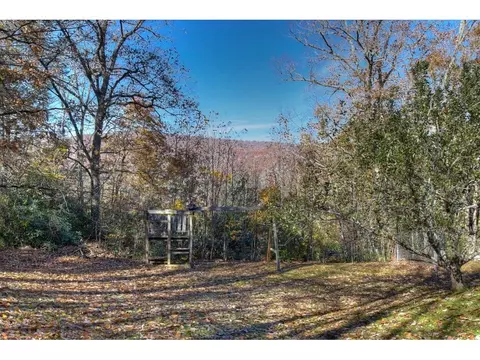 158 Cherokee Circle Erwin Tn 37650, Erwin, TN 37650 photo 6
