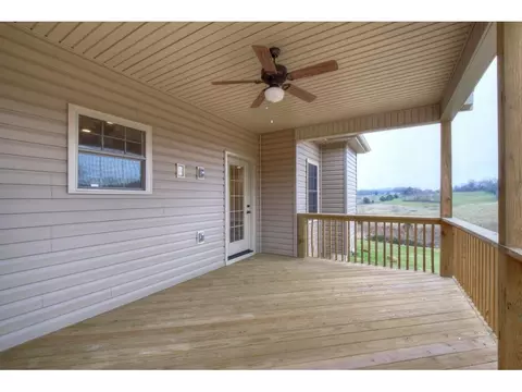 1238 Savin Falls Gray Tn 37615, Gray, TN 37615 photo 16