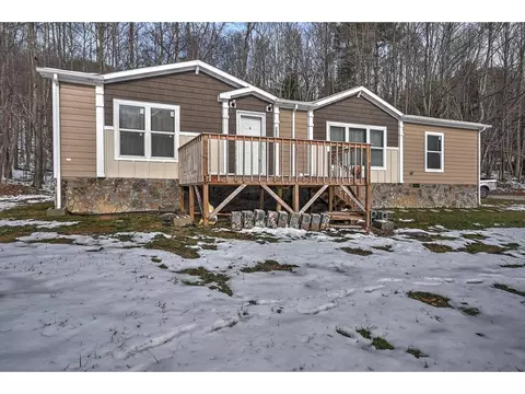 2603 Gap Creek Road Hampton Tn 37658, Hampton, TN 37658 photo 3