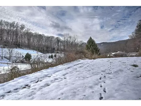 2603 Gap Creek Road Hampton Tn 37658, Hampton, TN 37658 photo 28