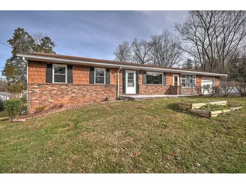 141 Circle Drive Gray Tn 37615, Gray, TN 37615 photo 2