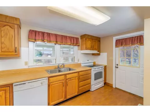 219 Old Stage Road Gray Tn 37615, Gray, TN 37615 photo 12