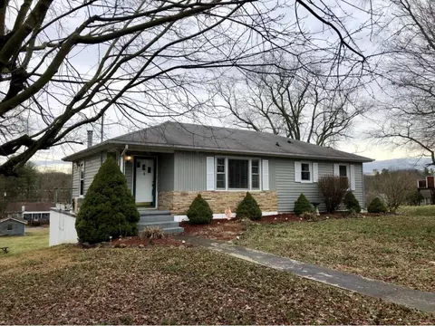282 Cherokee Road Bristol Va 24201, Bristol, VA 24201 photo 1