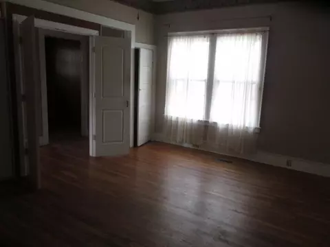 220 Holston Johnson City Tn 37601, Johnson City, TN 37601 photo 7