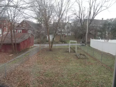 220 Holston Johnson City Tn 37601, Johnson City, TN 37601 photo 13