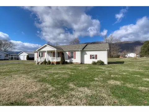1133 Prince Avenue Erwin Tn 37650, Erwin, TN 37650 photo 2