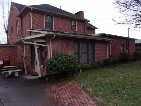 207 8th Street Johnson City Tn 37601, Johnson City, TN 37601 photo 2