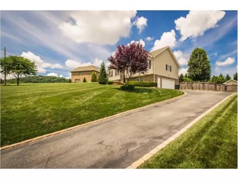 275 Shipley Road Gray Tn 37615, Gray, TN 37615 photo 2