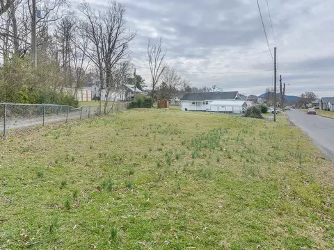 726 Maple Avenue Erwin Tn 37650, Erwin, TN 37650 photo 34