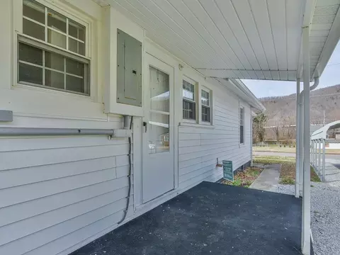 726 Maple Avenue Erwin Tn 37650, Erwin, TN 37650 photo 28