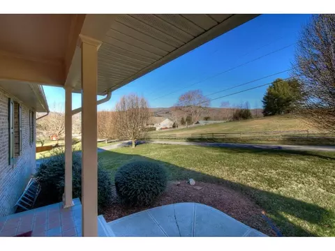 110 Fishery Loop Road Erwin Tn 37650, Erwin, TN 37650 photo 5