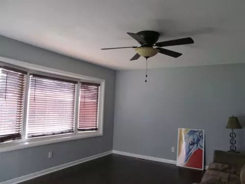 809 B Street Elizabethton Tn 37643, Elizabethton, TN 37643 photo 7