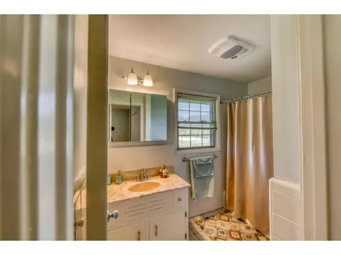 116 Cedarbrook Circle Bristol Tn 37620, Bristol, TN 37620 photo 16