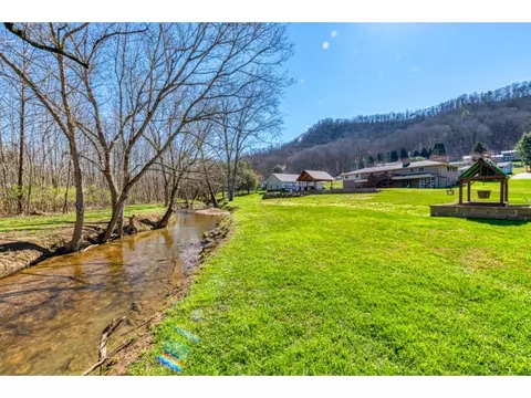 116 Cedarbrook Circle Bristol Tn 37620, Bristol, TN 37620 photo 36