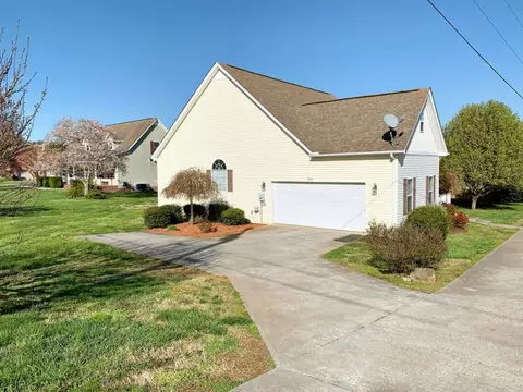 2426 Beacon Road Talbott Tn 37877, Talbott, TN 37877 photo 2