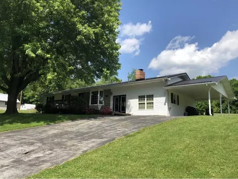 122 Morton Road Hampton Tn 37658, Hampton, TN 37658 photo 1