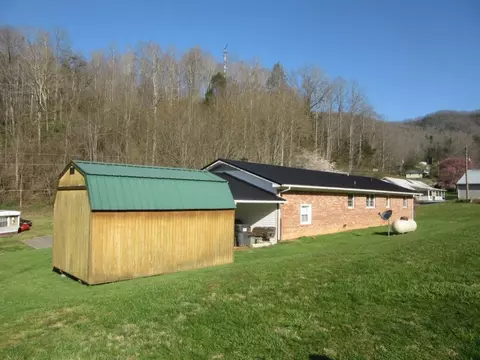 122 Morton Road Hampton Tn 37658, Hampton, TN 37658 photo 7