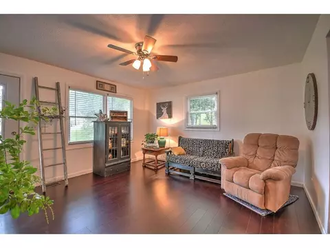 212 Mountain View Hampton Tn 37658, Hampton, TN 37658 photo 6