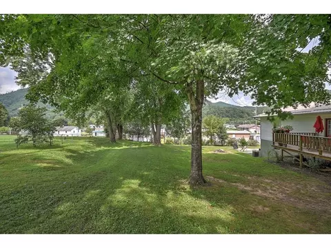 212 Mountain View Hampton Tn 37658, Hampton, TN 37658 photo 33