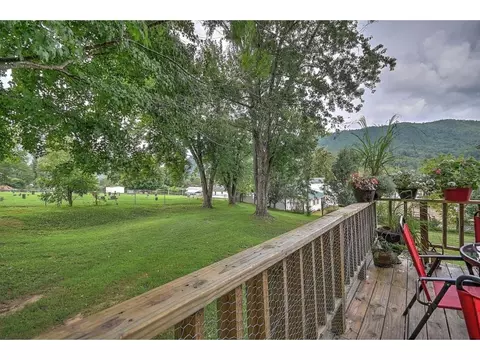 212 Mountain View Hampton Tn 37658, Hampton, TN 37658 photo 29