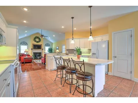 104 Bramm Road Bristol Tn 37620, Bristol, TN 37620 photo 3