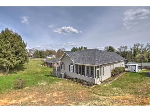 104 Bramm Road Bristol Tn 37620, Bristol, TN 37620 photo 25