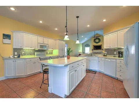 104 Bramm Road Bristol Tn 37620, Bristol, TN 37620 photo 4