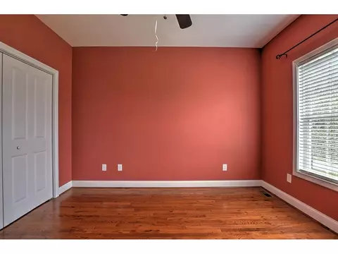 104 Bramm Road Bristol Tn 37620, Bristol, TN 37620 photo 9