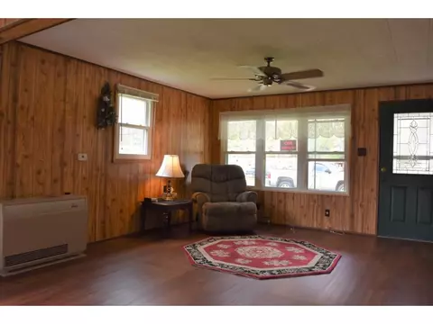 1121 Buffalo Street Erwin Tn 37650, Erwin, TN 37650 photo 4