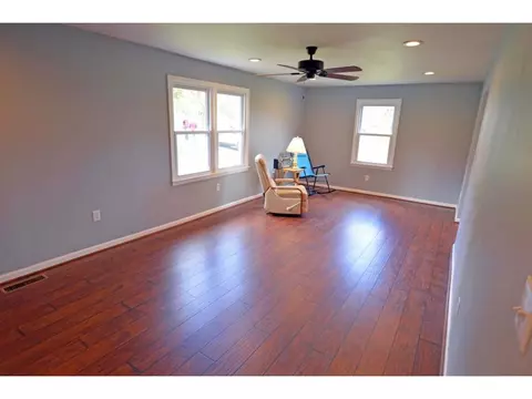 153 Greenbriar Drive Hampton Tn 37658, Hampton, TN 37658 photo 14