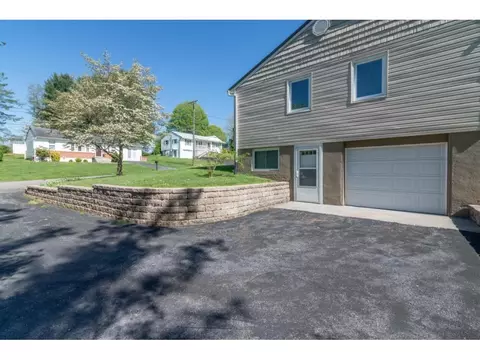 225 Cherokee Road Bristol Va 24201, Bristol, VA 24201 photo 9