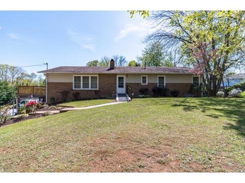 132 Poplar Rd, Gray, TN 37615 photo 1