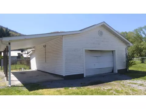 207 Mountain View Drive Hampton Tn 37658, Hampton, TN 37658 photo 5