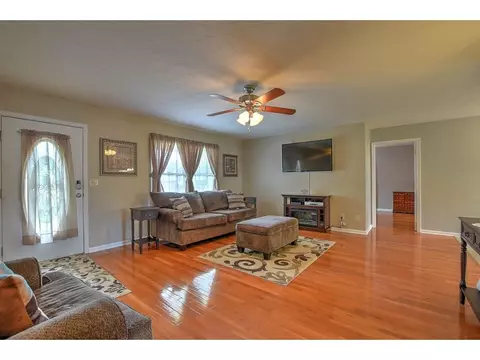 511 Ridges Drive Chuckey Tn 37641, Chuckey, TN 37641 photo 5