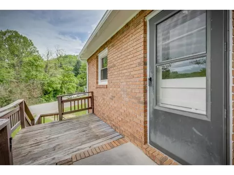 101 Tolley Lane Erwin Tn 37650, Erwin, TN 37650 photo 5