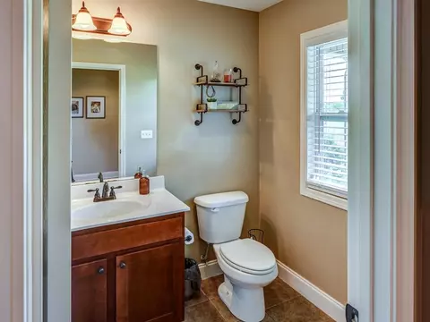 135 Victory Gray Tn 37615, Gray, TN 37615 photo 12