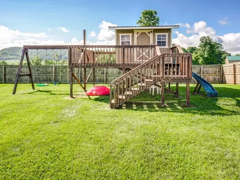 135 Victory Gray Tn 37615, Gray, TN 37615 photo 29